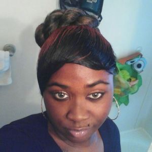 Meet your Posher, Jameshia